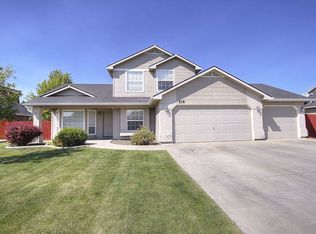 518 E Wild Primrose Ct, Kuna, ID 83634