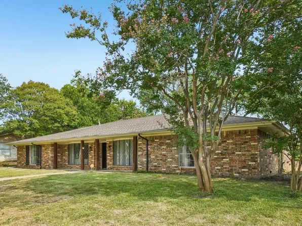 2305 Merrimac Dr, Plano, TX 75075