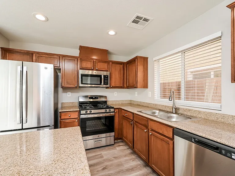 7967 Carmel Heights Ave — Photo 8