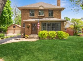 52 Oak Ave, Highwood, IL