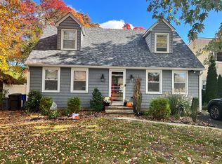 809 Willow Rd, Toms River, NJ 08753