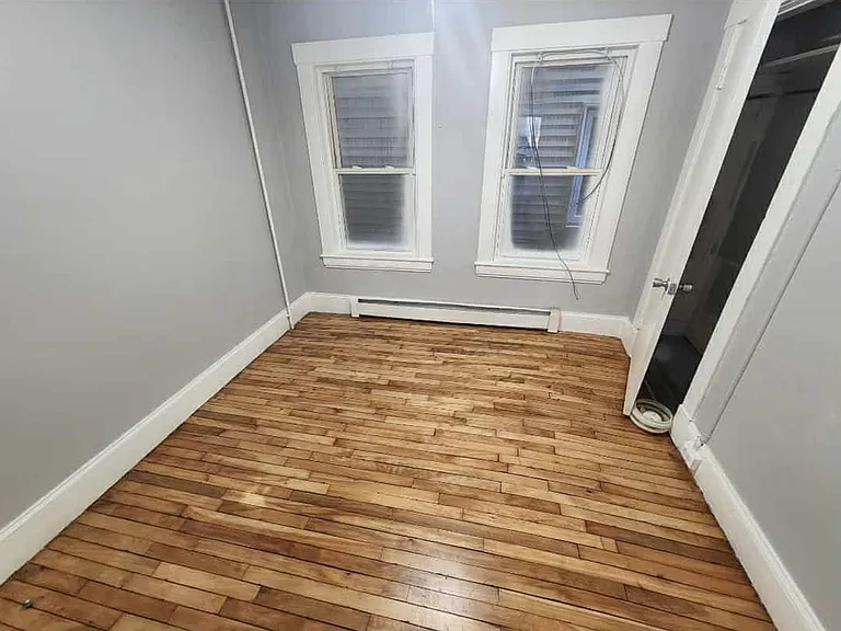38 Water St — Photo 64