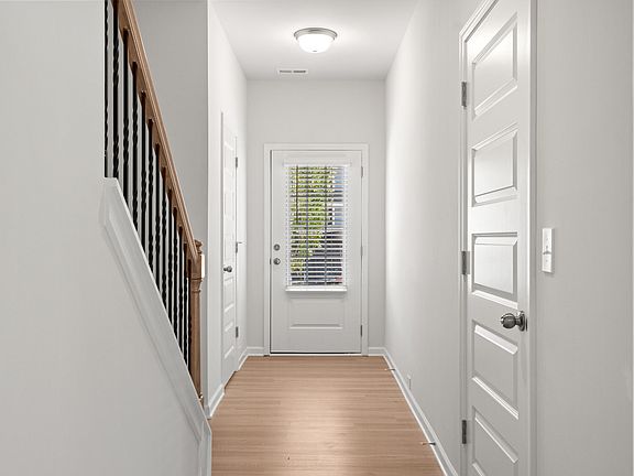 3rd image of 155 Andros Dr