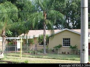 202 W Wheeler Rd, Seffner, FL 33584