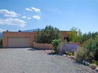 322 Sierra Vista Rd, Placitas, NM 87043