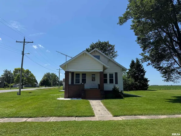 335 South St, Cameron, IL 61423
