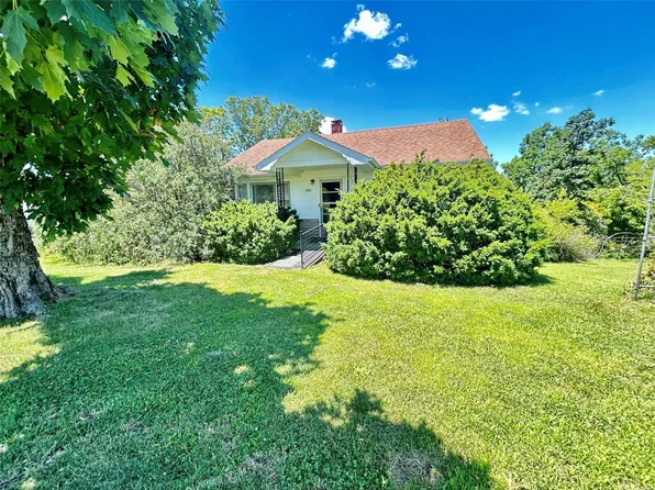 800 S Ellen St, Dixon, MO 65459