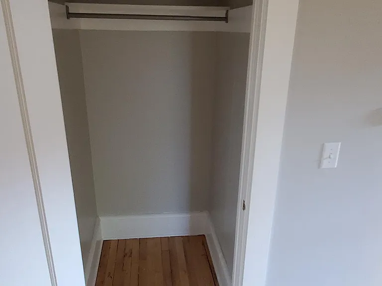650 Cherry St SE #4 — Photo 18