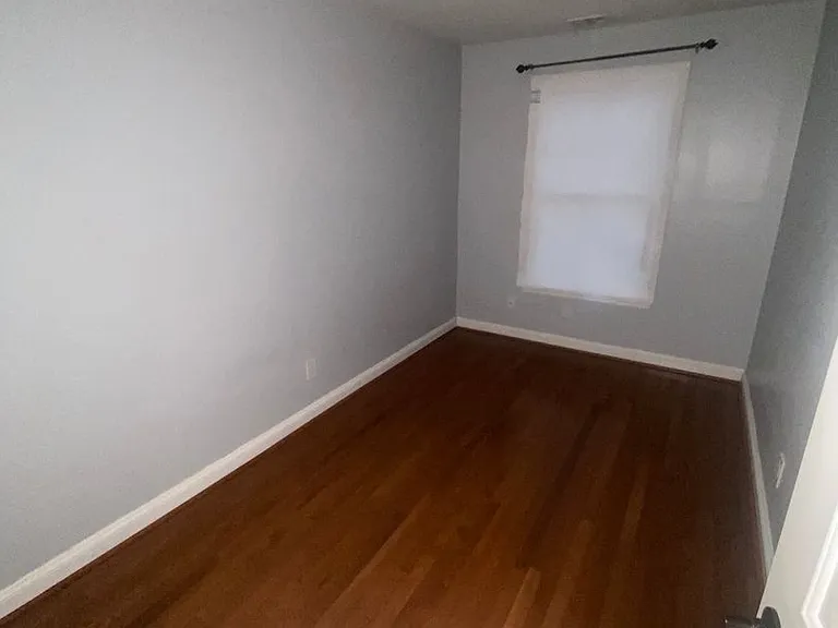 377 E Madison Ave — Photo 11