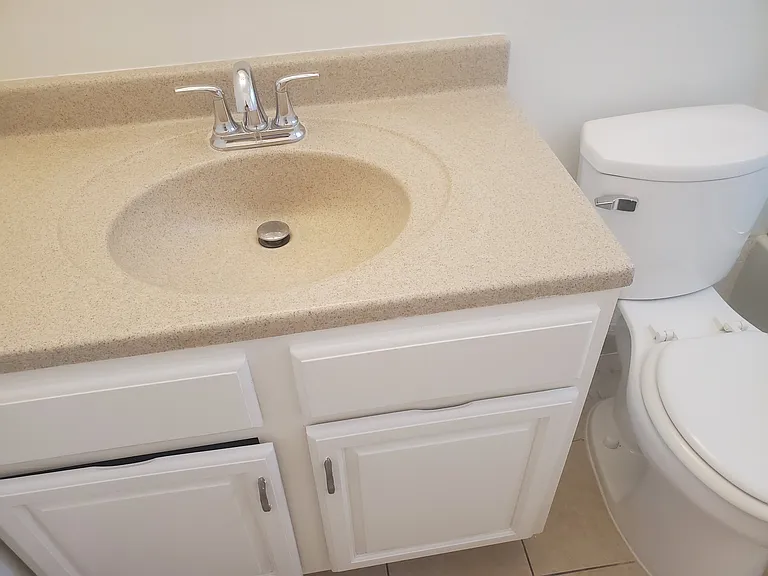 1128 Raymond Ave #6 — Photo 10
