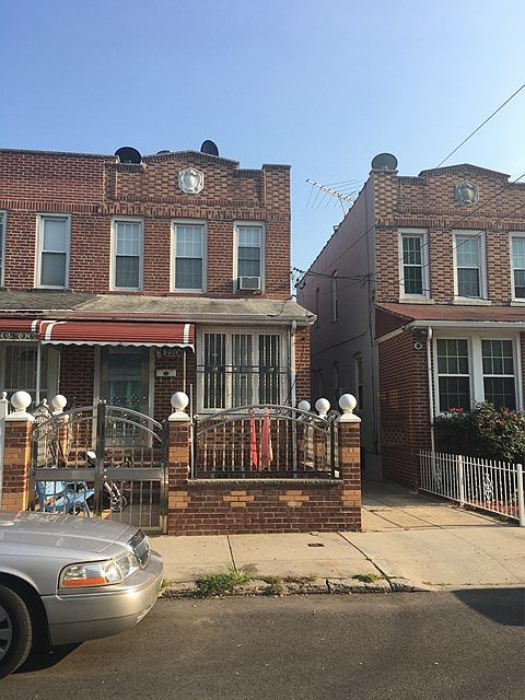 2nd image of 2206 Manning St