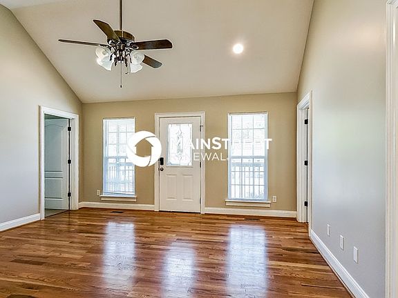 3rd image of 179 Hidden Meadows Dr