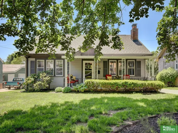 4669 Pine St, Omaha, NE 68106