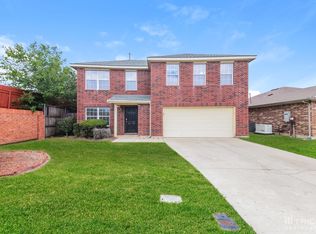 1513 Glencairn Ln, Lewisville, TX 75067