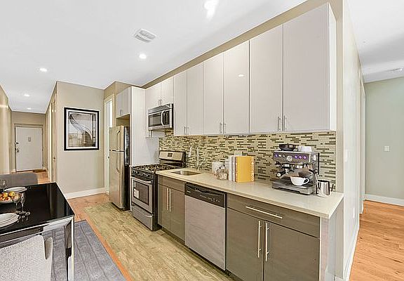 3rd image of 661 W 180th St APT 2C