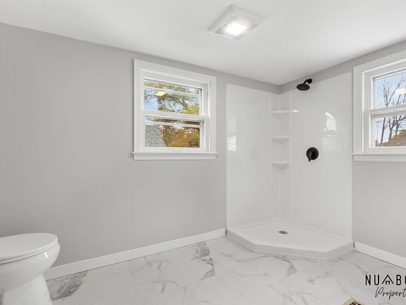 3rd image of 1514 6th St #1