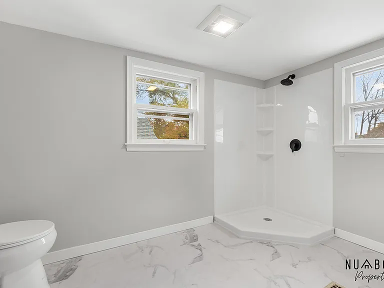 1514 6th St #1 — Photo 3