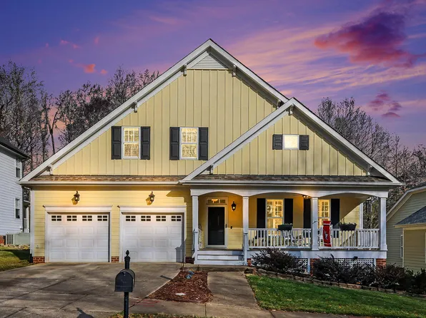 90 Cobble Ridge Dr, Pittsboro, NC 27312