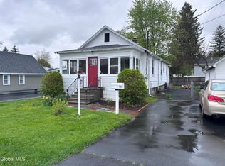 12 Connecticut Avenue, East Greenbush, NY 12144