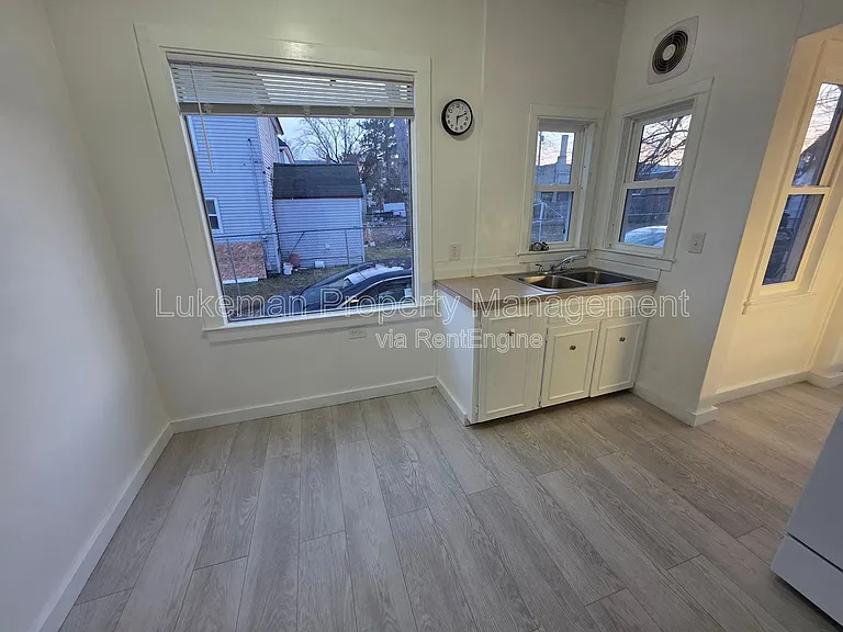 1821 Horton Ave SE #1 — Photo 8