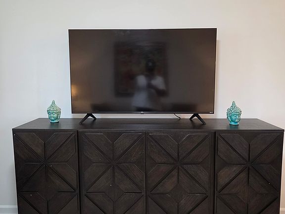 5th image of 8510 Beckett Chase Way #8510