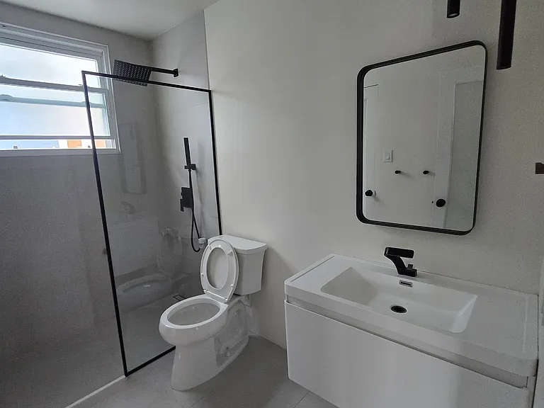 2 Alpine Ave — Photo 14