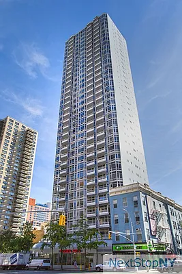 Rented by NextStopNY | media 19