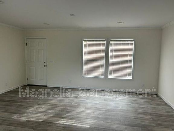 2nd image of 3200 Bobbitt Rd
