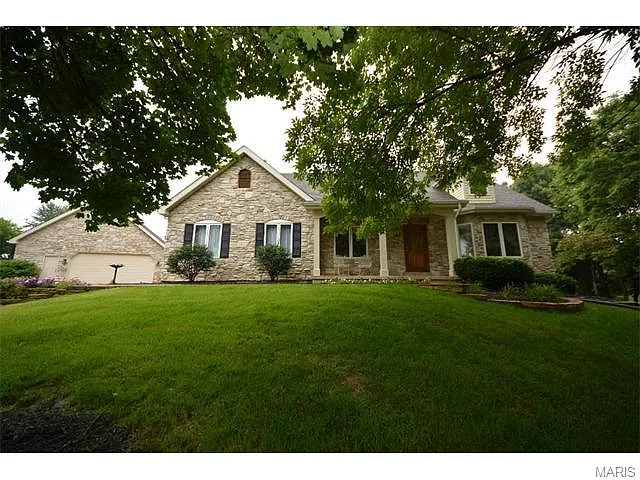 621 Saint Georges Chappel Ct photo 1
