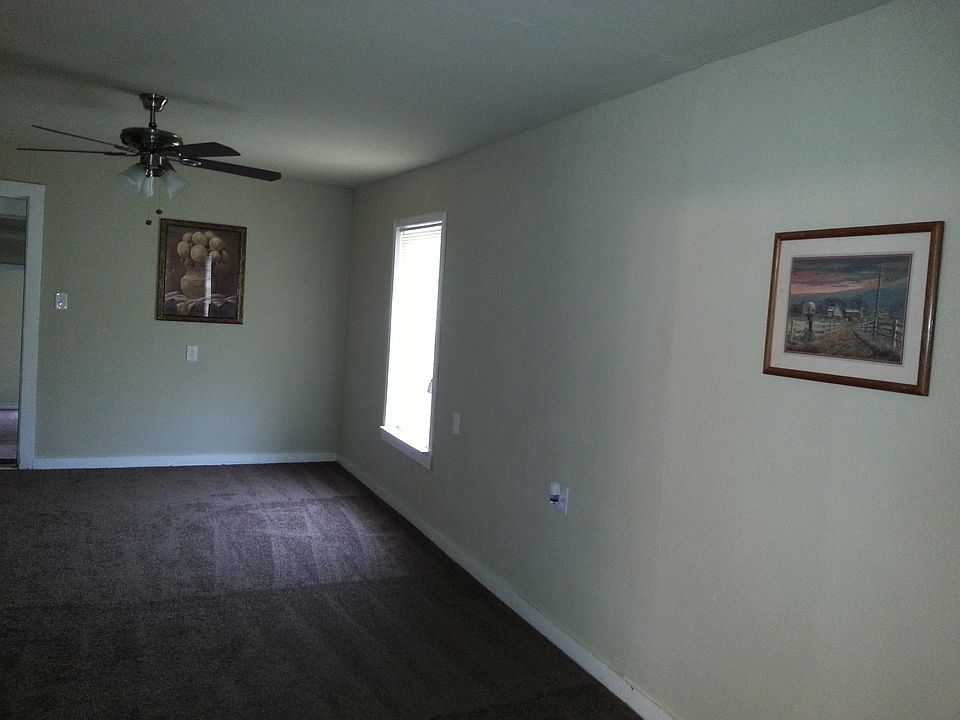 2nd image of 801 NW 2nd St