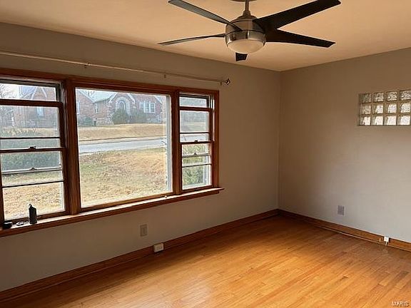 3rd image of 6611 Marquette Ave