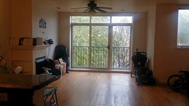 2nd image of 4032 S Indiana Ave Unit 3