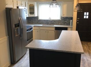 5626 W 97th St, Overland Park, KS 66207