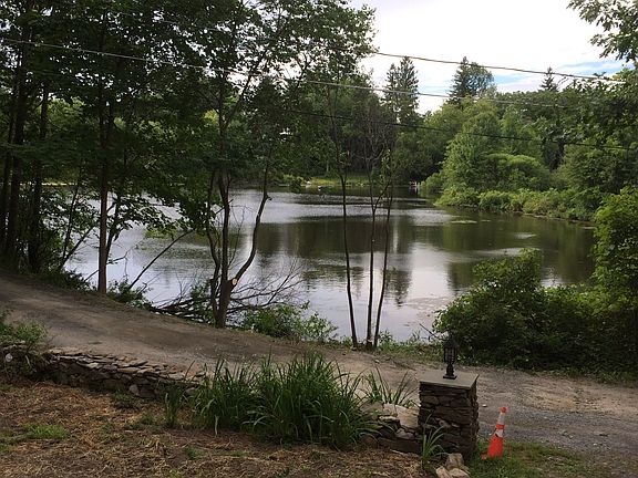 4th image of 7 S Shore Dr