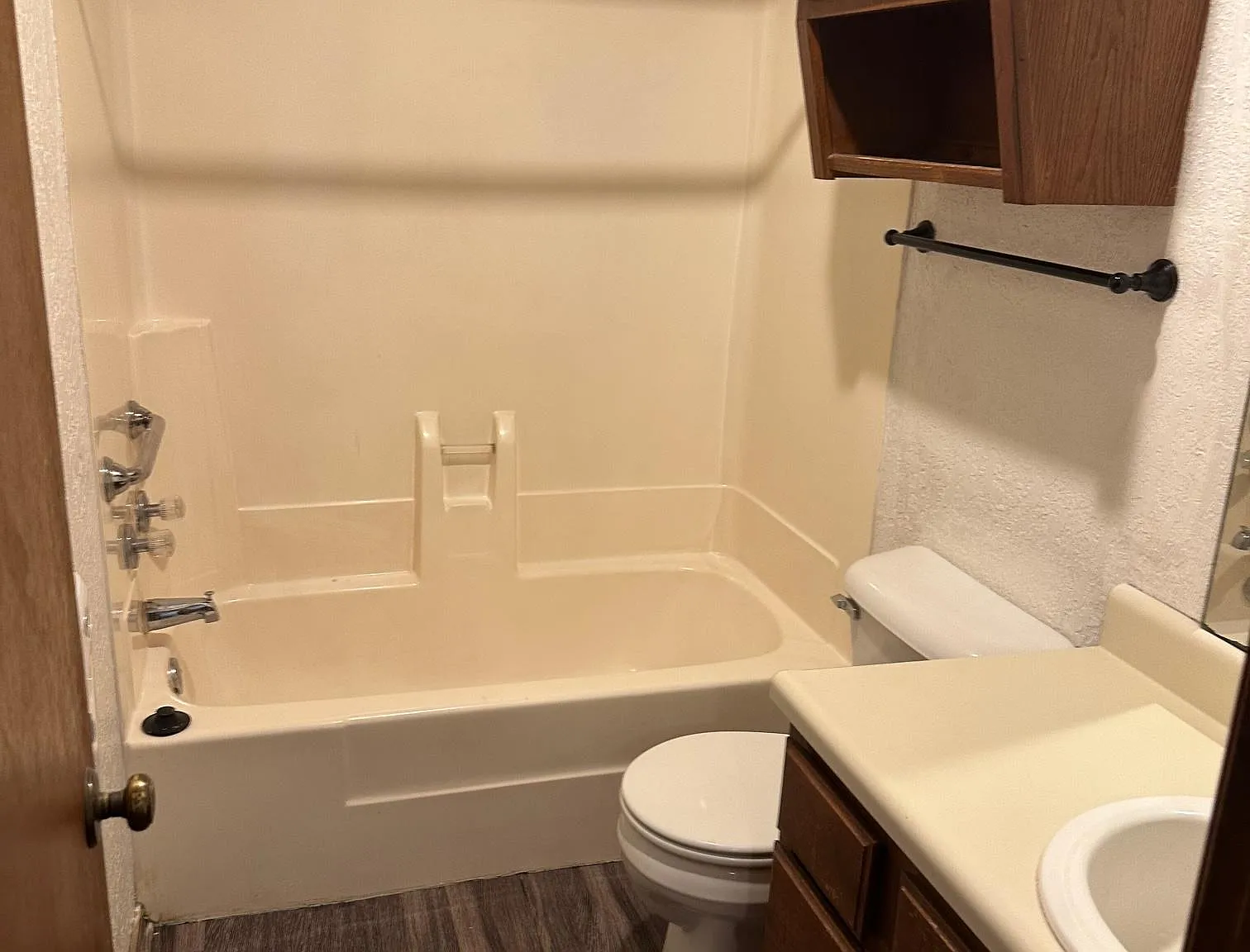 1 bed, 500 sqft, $700 — Photo 4