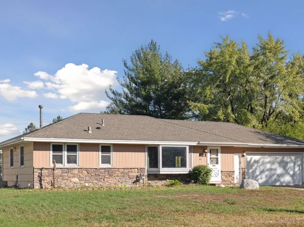 621 58th Ave NE, Fridley, MN 55432
