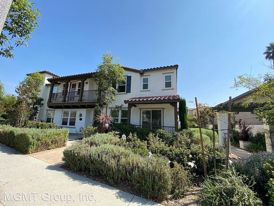 1st image of 281 N Mar Vista Ave Unit 13
