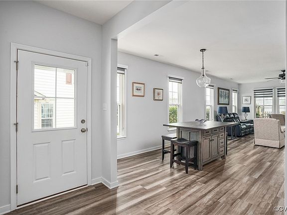 4th image of 6809 Dales Pony Dr