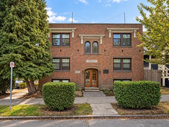 571 Valley St APT 2, Seattle, WA 98109