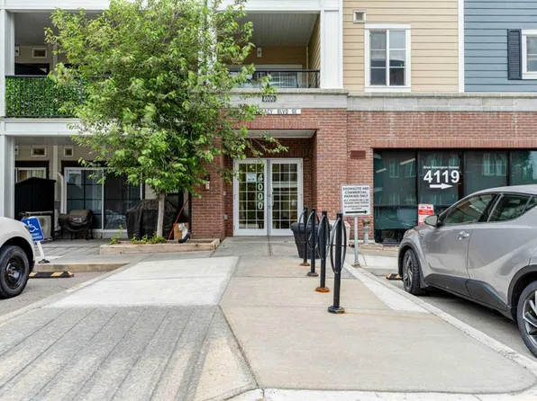 215 S Legacy Blvd SE #4116, Calgary, AB T2X 3Z5