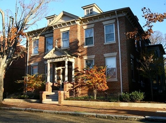 2nd image of 207 N 26th St