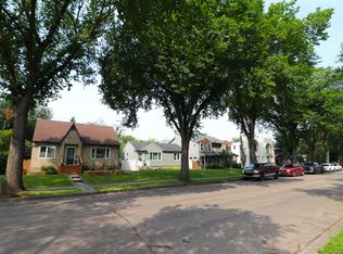 8620 79th St NW, Edmonton, AB T6C 2P5