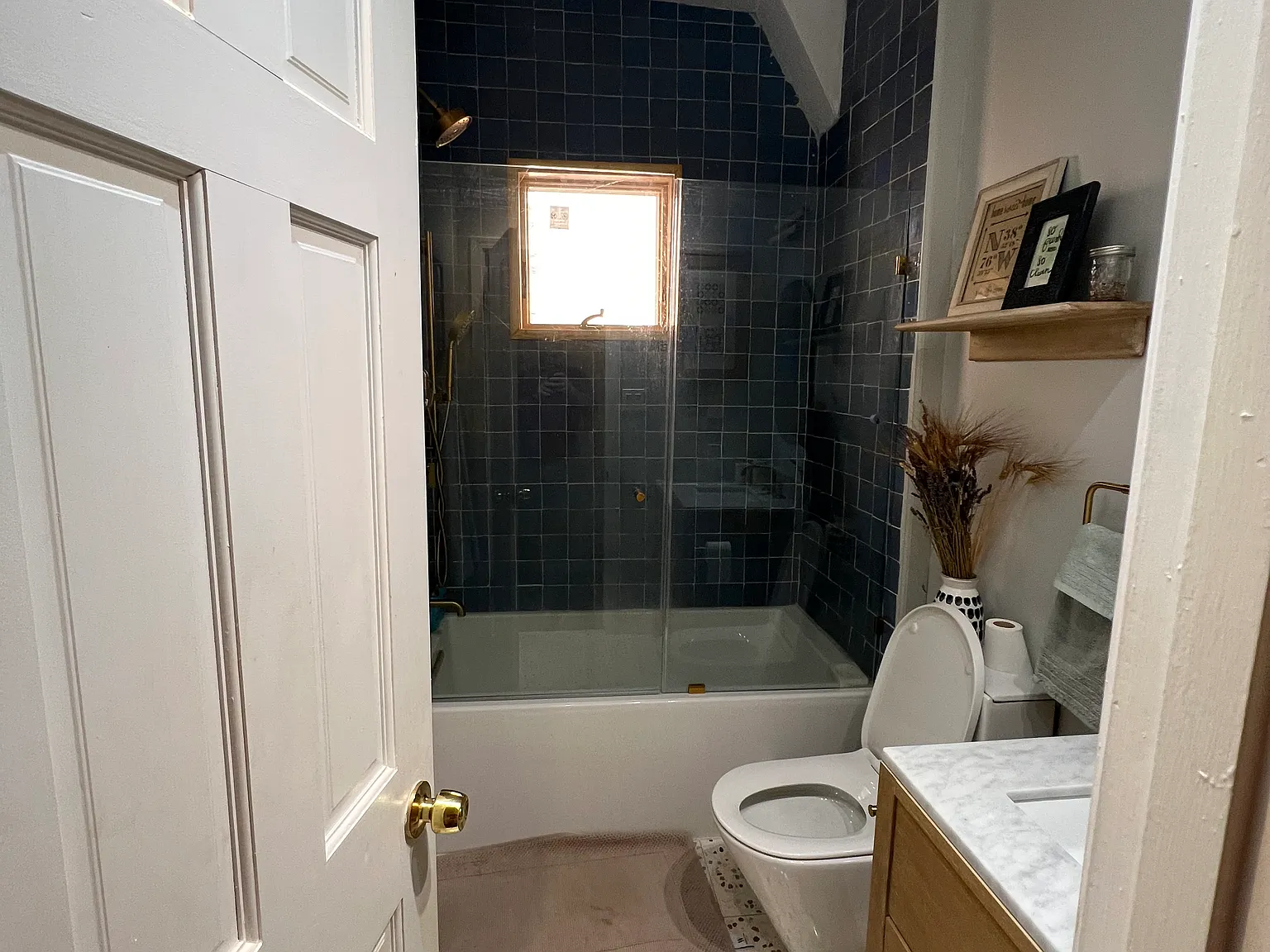 3 bed, 1.5 bath, 1358 sqft, $5,150 — Photo 4