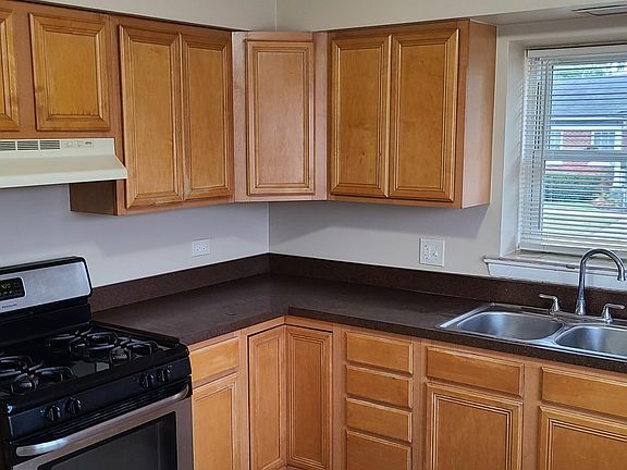 4th image of 1556 Westchester Blvd Floor 1