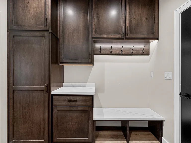 340 Rainbow Ct — Photo 18