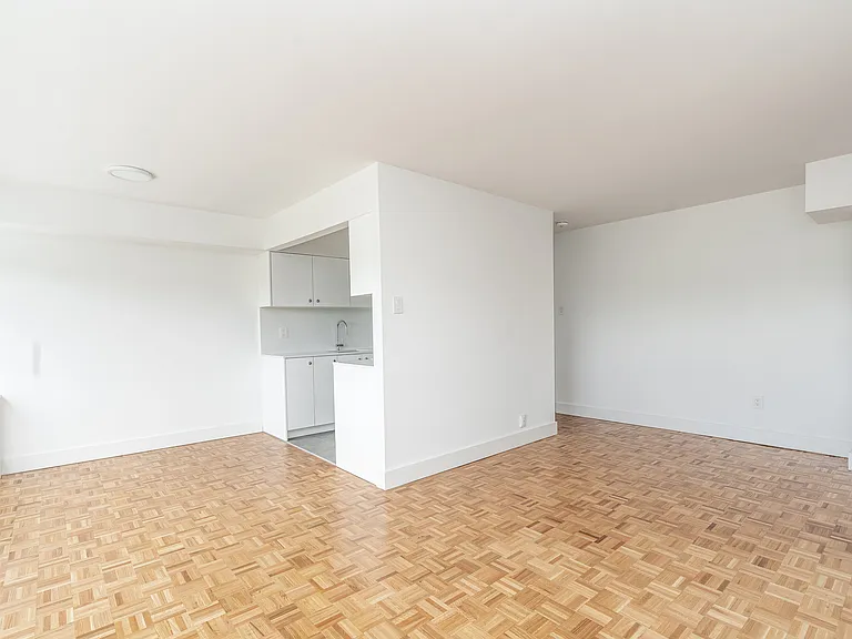 265 Russell Hill Rd #50013B-702 — Photo 3