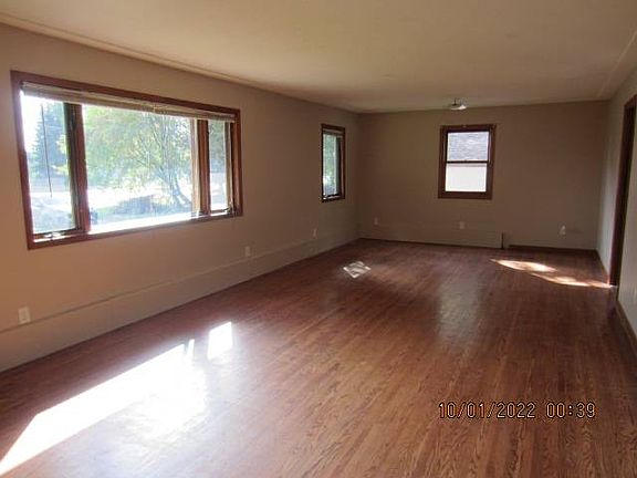 2801 - Living Room_10192022