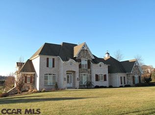 100 Colgate Ct, Port Matilda, PA 16870