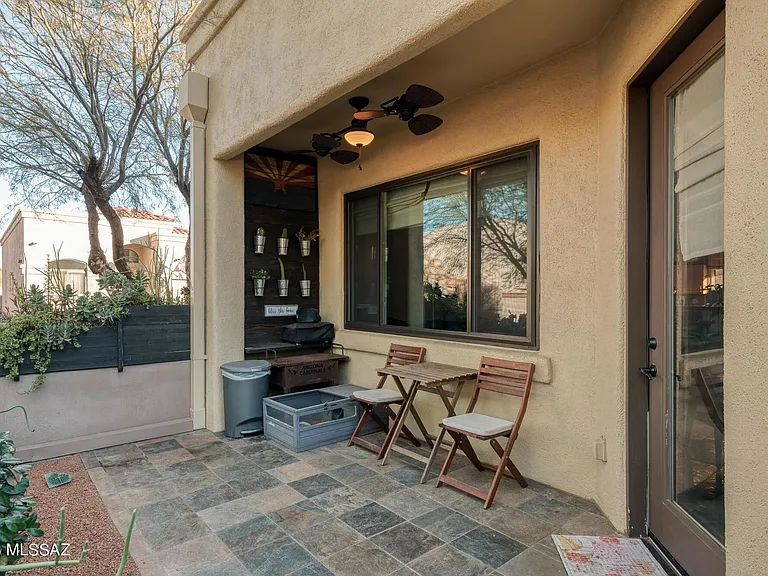 161 E Bishop Ln — Photo 17