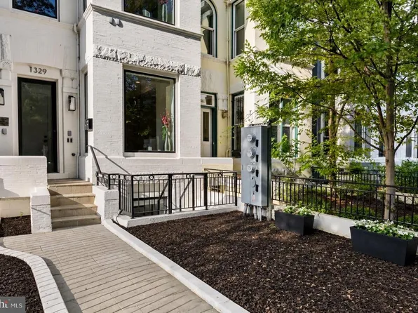 1329 Irving St NW APT 1, Washington, DC 20010